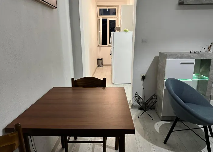Lanisun Apartment 4