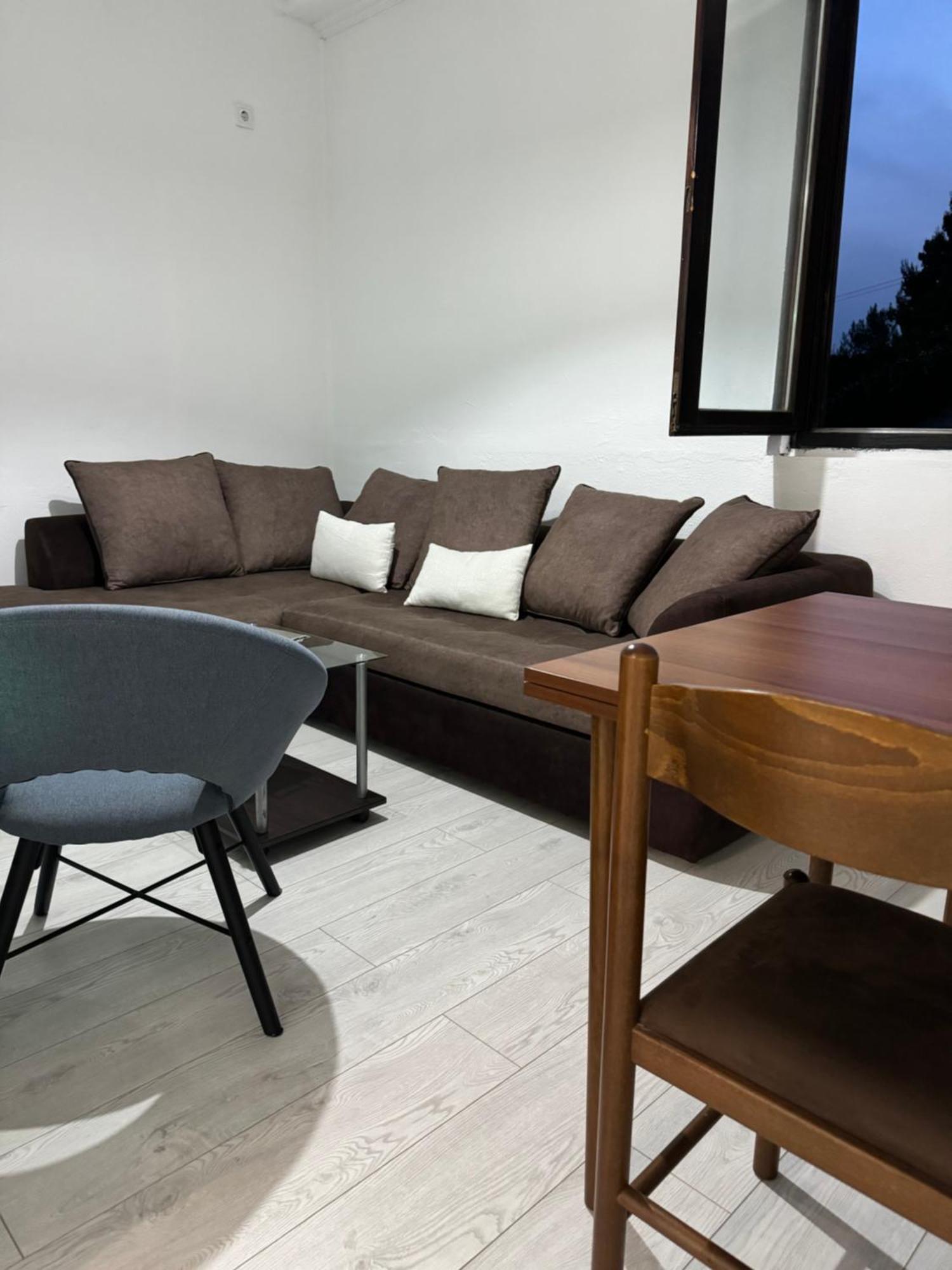 Lanisun 4 * Тиват